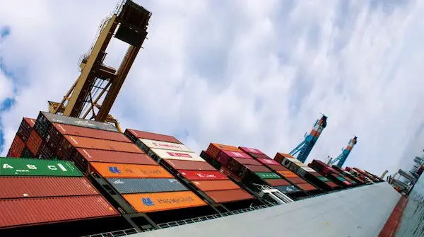 Cómo se calculan los impuestos en una importación
